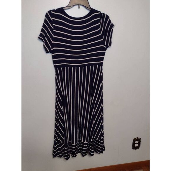 Torrid size 00 Navy Blue White Stripe Maxi Dress - Picture 4 of 4